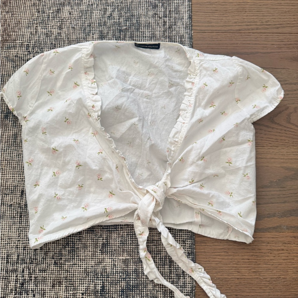 Brandy Melville White Crop Blouse with Tie Front and Cap Sleeves